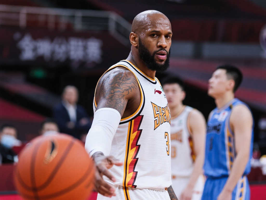 轻球队的传 轻球队的传